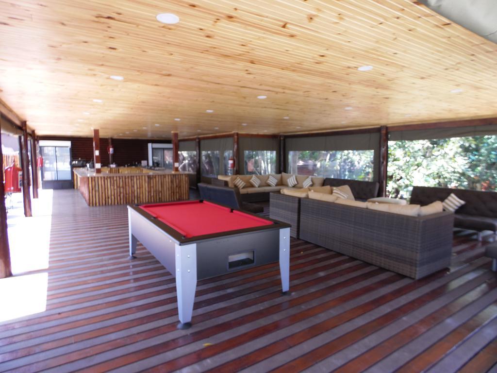 Urban Glamping Tranquil International Backpacking Village Saint Lucia Estuary 외부 사진