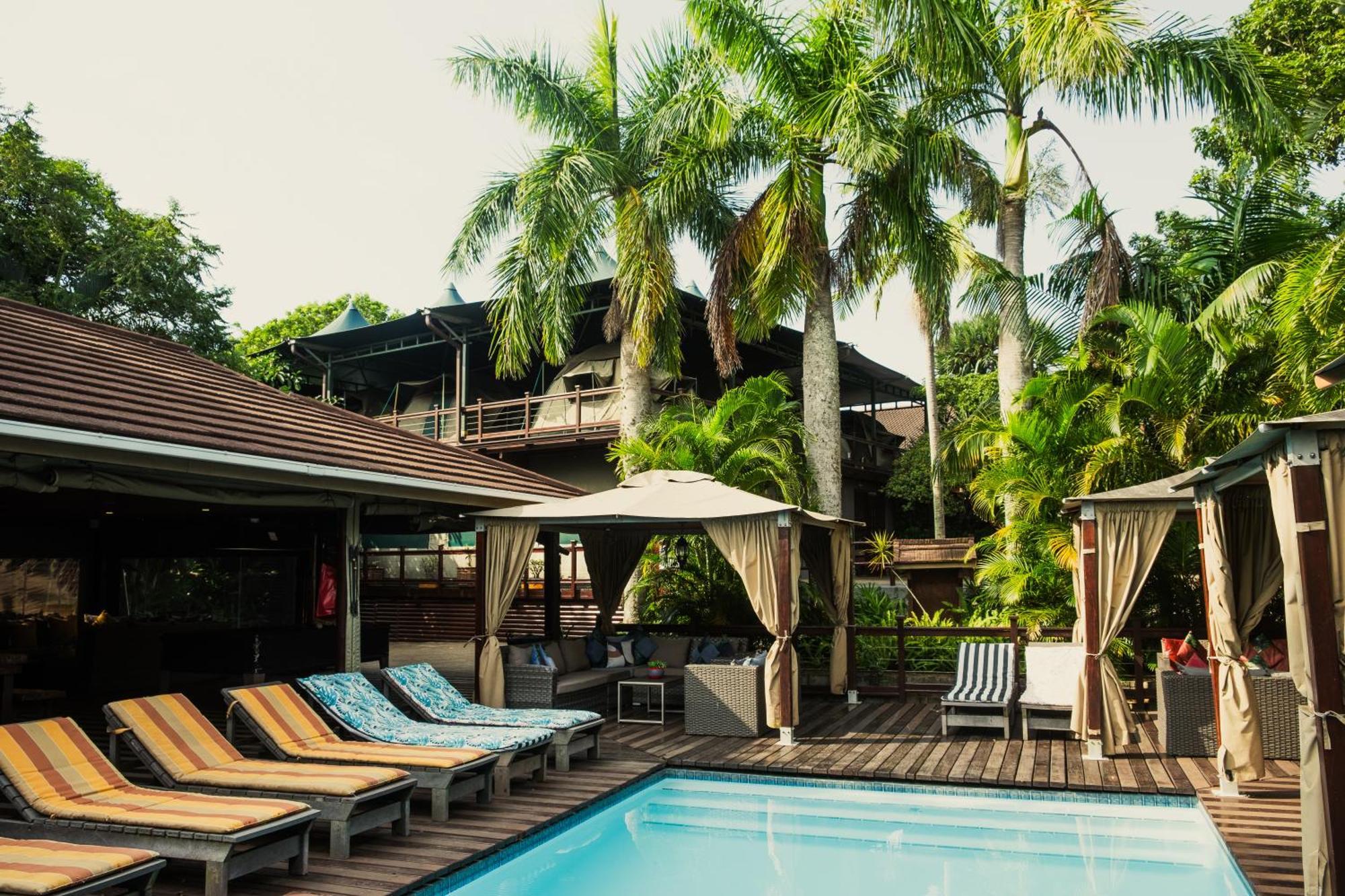 Urban Glamping Tranquil International Backpacking Village Saint Lucia Estuary 외부 사진